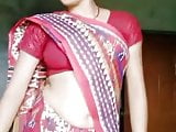 Red Saree Aunty Navel Show